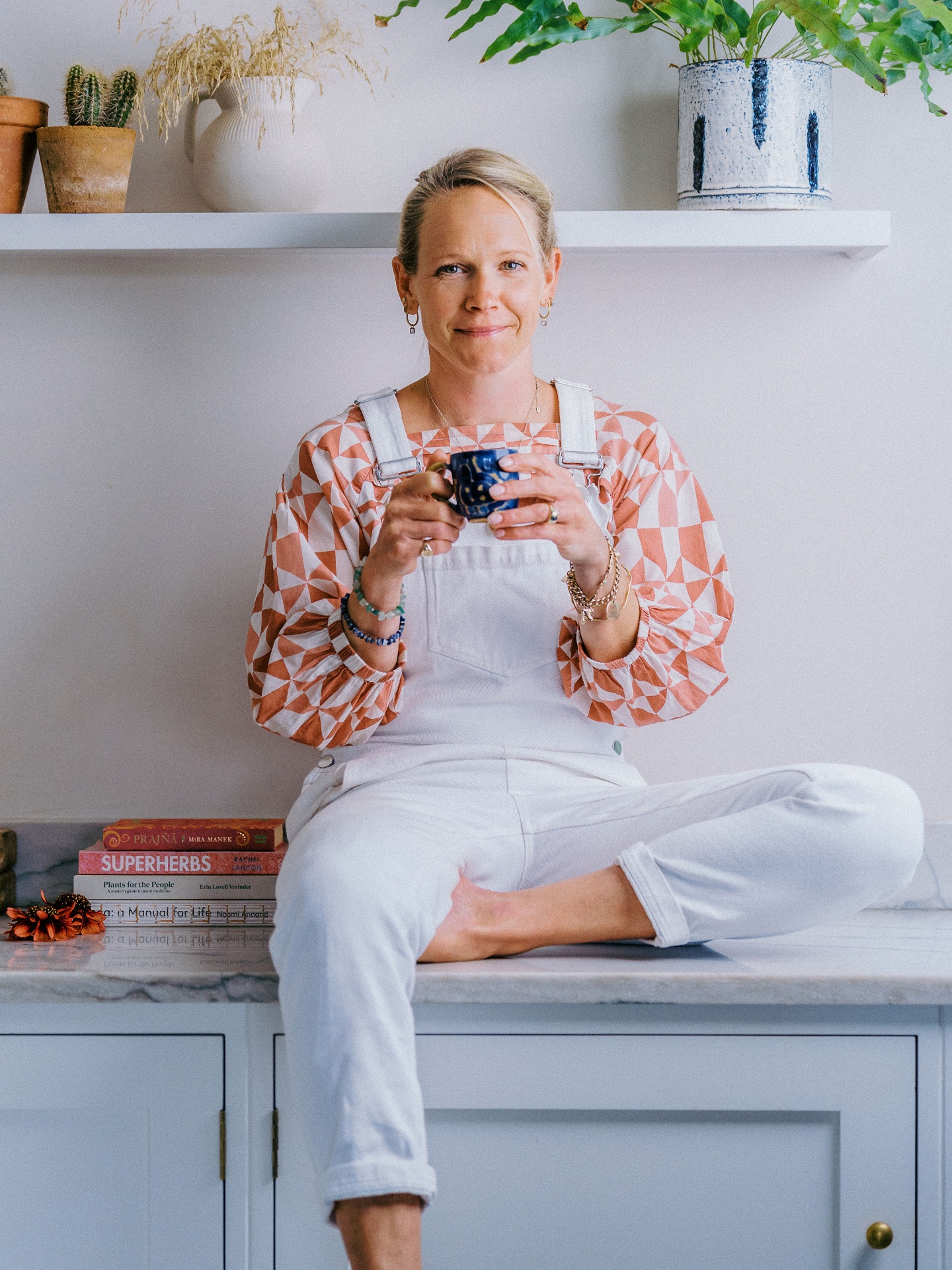 Henny, Ayurvedic practitioner